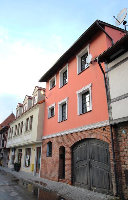 Willa Browar Pokoje Goscinne W Centrum Miasta Na Starowce, Self Check In 24H, Fv, Tv Smart, Darmowe Wi-Fi, Parking, W Sasiedztwie Restauracji I Kawiarni, Uslugi Escort Zakazane Starogard Gdanski Exterior photo