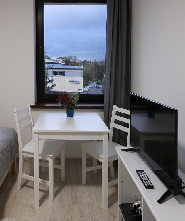 Willa Browar Pokoje Goscinne W Centrum Miasta Na Starowce, Self Check In 24H, Fv, Tv Smart, Darmowe Wi-Fi, Parking, W Sasiedztwie Restauracji I Kawiarni, Uslugi Escort Zakazane Starogard Gdanski Exterior photo